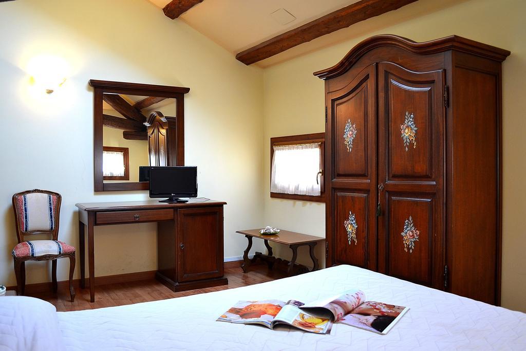 Albergo Minuetto Adria Dış mekan fotoğraf