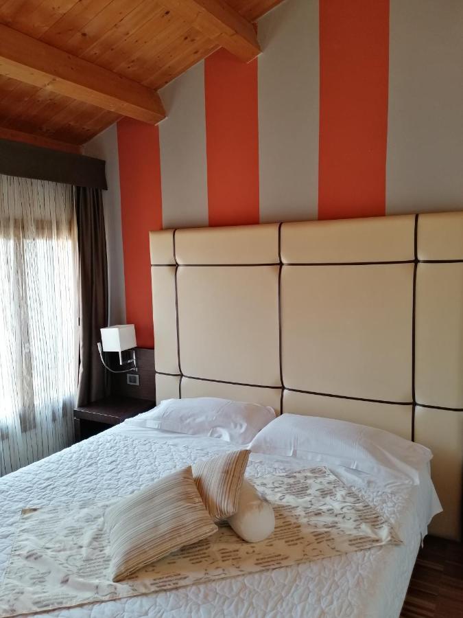 Albergo Minuetto Adria Dış mekan fotoğraf