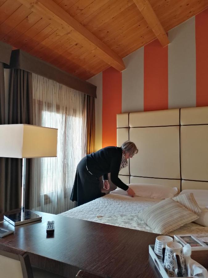 Albergo Minuetto Adria Dış mekan fotoğraf